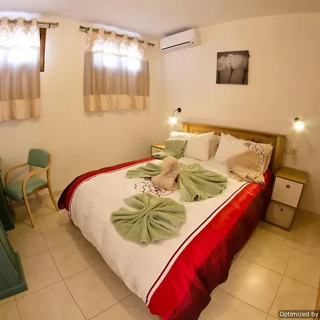 44 Sea Views, Pool,games,hot Tub, Office With Computer+ Wifi Villa Playa Blanca (Lanzarote)